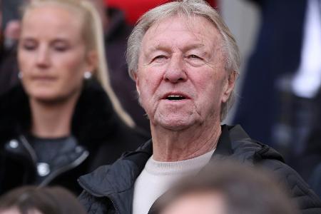 Abschied vom HSV: Hrubesch legt Amt nieder Abschied vom HSV: Hrubesch legt Amt nieder