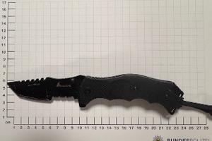 37-Jähriger leistet Widerstand nach Sicherstellung seines Messers