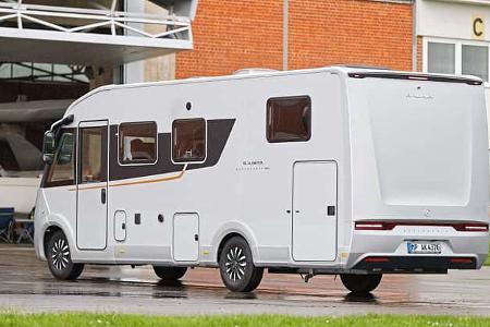 Adria Supersonic 780 SL (2023) Ruecklicht f