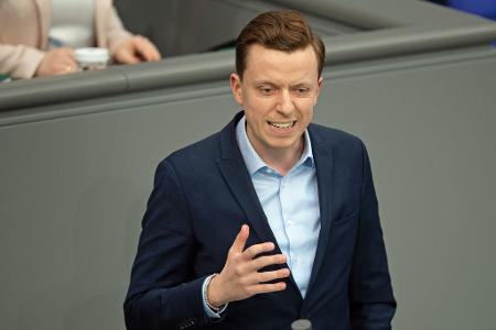 Laut Außenpolitiker Adis Ahmetović hat die Wortwahl in der SPD-Fraktion für Irritation gesorgt. (Archivbild)