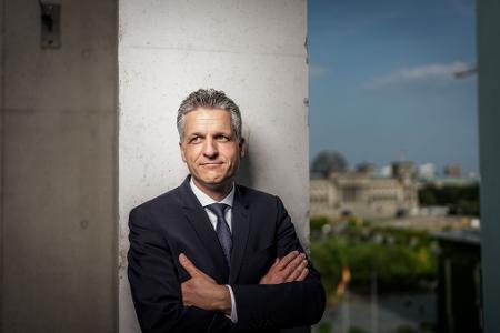 Frei verteidigt Vorgehen gegen Irans "Terrorregime"