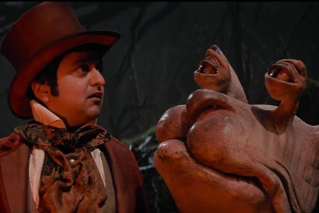 Dee Winzling (Deep Roy)