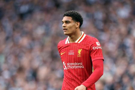 ABWEHR: Jarell Quansah (FC Liverpool) - Das Abwehr-Talent steht in Liverpool vor dem Abschied. Laut übereinstimmenden Medienberichten ist der Wechsel nach Leverkusen auf der Zielgeraden. Im Gespräch sind rund 35 Millionen Euro Ablöse - das wäre neuer Bayer-Rekord.