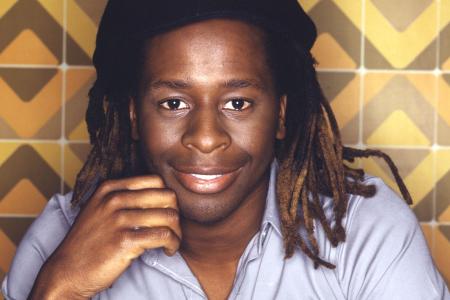 Mola Adebisi