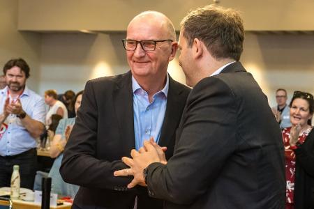 Woidke als SPD-Chef in Brandenburg bestätigt