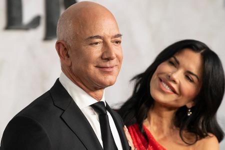 Alles Wissenswerte zur Mega-Hochzeit von Jeff Bezos und Lauren Sánchez Alles Wissenswerte zur Mega-Hochzeit von Jeff Bezos und Lauren Sánchez