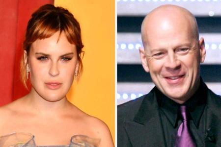 Tallulah Willis zeigt neue Bilder ihres kranken Vaters Bruce Willis Tallulah Willis zeigt neue Bilder ihres kranken Vaters Bruce Willis