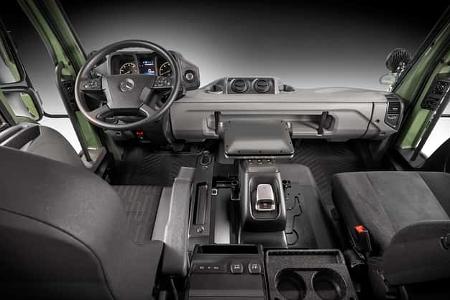 06/2025 Mercedes Unimog U 219 Low tiefergelegt