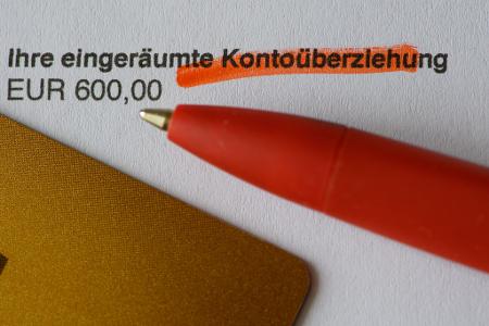 Die Frage einer Deckelung von Dispo-Zinsen wird in dem Entwurf nicht thematisiert. (Symbolbild) Die Frage einer Deckelung von Dispo-Zinsen wird in dem Entwurf nicht thematisiert. (Symbolbild)