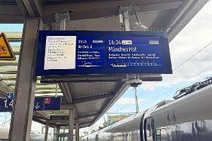 Heftige Sturmböen in Berlin - Wichtige Bahnstrecke gesperrt