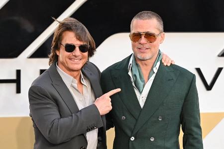 Nach 24 Jahren: Brad Pitt und Tom Cruise wiedervereint Nach 24 Jahren: Brad Pitt und Tom Cruise wiedervereint