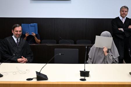 Gericht stellt islamistischem Tiktok-Star drei Jahre Haft in Aussicht.