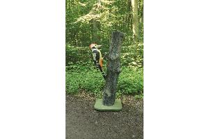 Holzskulptur entwendet - Zeugen gesucht