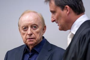 Schwer kranker Schuhbeck legt Geständnis ab