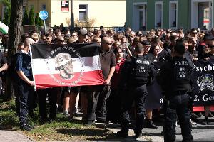 Mehrere CDS-Veranstaltungen waren zuletzt begleitet von Aktionen rechter Gruppen, wie hier in Bautzen. (Archivfoto) 