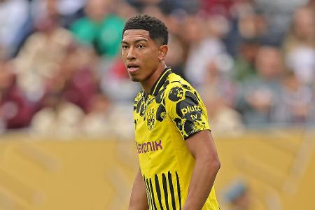 Jobe Bellingham (bis 58.) - Note: 2,5 - Zog im Kombinationsspiel viele Fäden beim BVB. Steckte mehrfach schön für Guirassy durch, bereitete schließlich den Führungstreffer von Svensson vor. Hätte das Spiel aber noch mehr an sich reißen können.