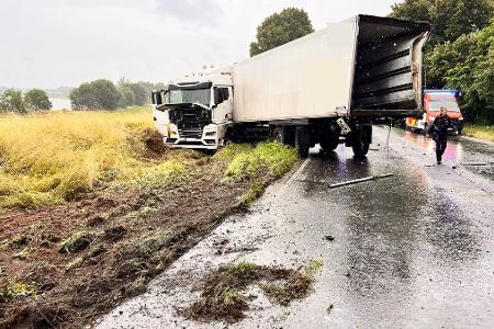 Unfallstelle auf der Rheinberger Straße in Birten