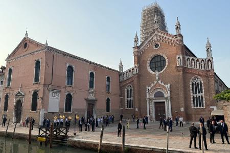 Der Ort der Party am Abend zuvor: die Klosterkirche Madonna dell'Orto.