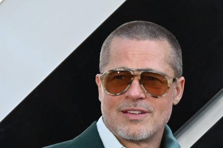 Schock für Brad Pitt: Bei ihm wurde eingebrochen Schock für Brad Pitt: Bei ihm wurde eingebrochen