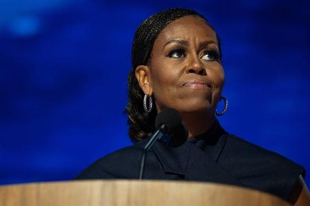 Michelle Obama spricht über Tod und wichtige Lektion ihrer Mutter Michelle Obama spricht über Tod und wichtige Lektion ihrer Mutter