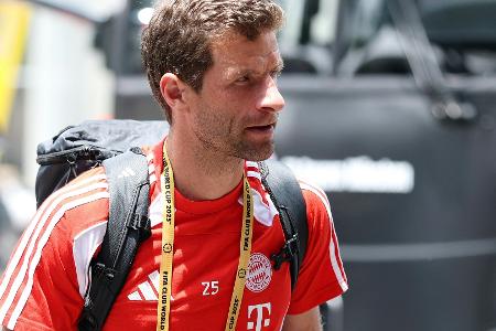 Vielleicht zu Messi? Für Müller ist "alles noch möglich"