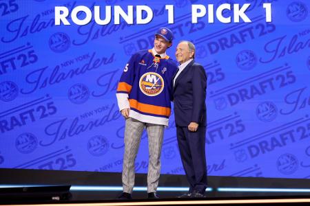 NHL-Draft: Islanders wählen Schaefer an Nummer eins NHL-Draft: Islanders wählen Schaefer an Nummer eins