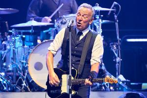 Bruce-Springsteen-Konzert in Gelsenkirchen: Drei Verletzte nach Unfall