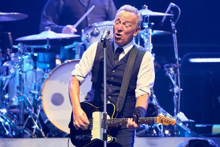 Bruce-Springsteen-Konzert in Gelsenkirchen: Drei Verletzte nach Unfall