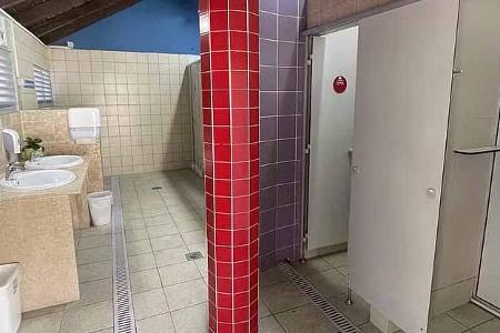 Campingplatz, Sanitär, Bad, Dusche