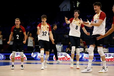 Deutsche Volleyballer schlagen auch Iran Deutsche Volleyballer schlagen auch Iran