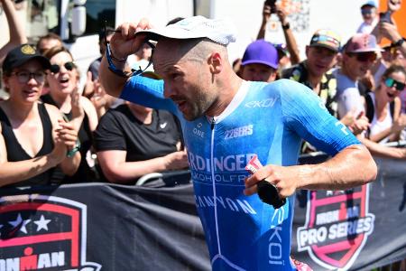 Ironman Frankfurt: Lange quält sich als Siebter ins Ziel Ironman Frankfurt: Lange quält sich als Siebter ins Ziel