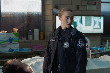 Long Bright River, Staffel 1, 3. Juli, MagentaTV