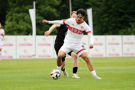 Magdeburg leiht Stuttgarter Offensivspieler Ulrich aus Magdeburg leiht Stuttgarter Offensivspieler Ulrich aus