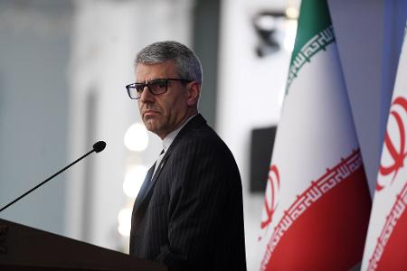 Nach den US-Angriffen auf Irans Atomanlagen nennt der Sprecher des iranischen Außenministeriums eine Bedingung für neue Gespräche mit den USA. (Archivbild) Nach den US-Angriffen auf Irans Atomanlagen nennt der Sprecher des iranischen Außenministeriums eine Bedingung für neue Gespräche mit den USA. (Archivbild)