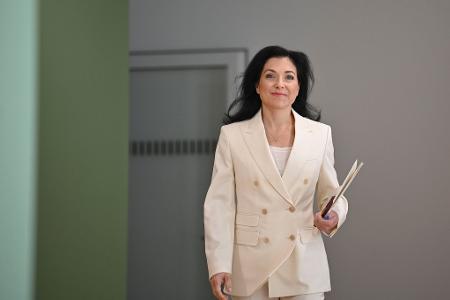 Deutschlands größter Gasspeicher Rehden ist fast leer. Er wird gerade nicht gebraucht, sagt Bundeswirtschaftsministerin Reiche.