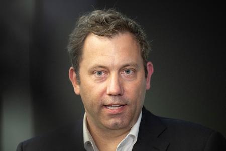 Finanzminister Klingbeil setzt darauf, dass die neue Behörde den Kampf gegen Geldwäsche voranbringt (Archivbild)