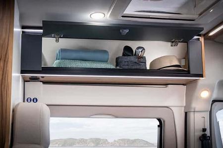 Campingbus, Schrankklappe, Oberschrank