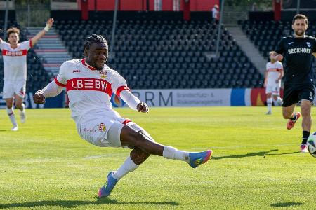 Arminia holt Boakye aus Stuttgart