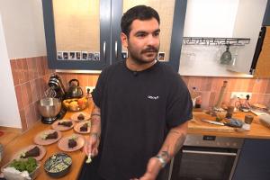 "Das perfekte Dinner"-Dessert wird zum "Endgegner": "Ich klatsch das jetzt einfach drauf"  