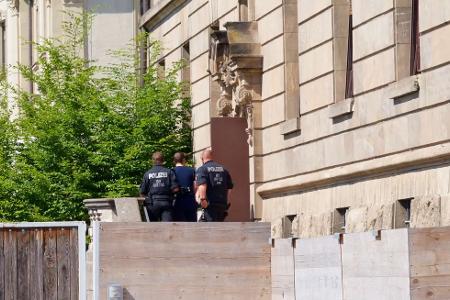 Mutmaßlicher Messerangreifer muss in Psychiatrie