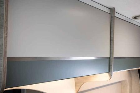 Forster Livin' Up Pro 541 (2026), Dachstauklappen