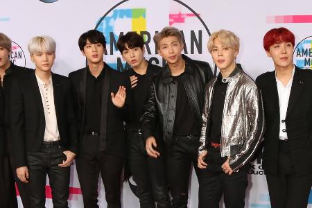 BTS kündigen neues Album und Welttournee für 2026 an BTS kündigen neues Album und Welttournee für 2026 an