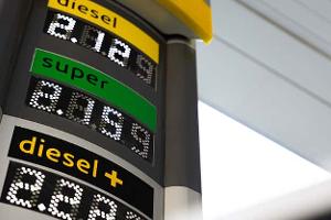 Sprit an Autobahntankstellen bis zu 57 Cent teurer