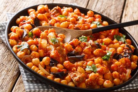 Tomateneintopf mit Kichererbsen