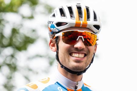 Niklas Märkl (Picnic PostNL) - Der Debütant wird als klassischer Helfer seine Dienste leisten, vor allem als Anfahrer für Sprinter Tobias Lund Andresen. Märkl hat bereits ein extrem straffes Rennprogramm in den Beinen, fuhr unter anderem im Mai den Giro d'Italia. Eigene Ambitionen dürfte er nicht verfolgen.