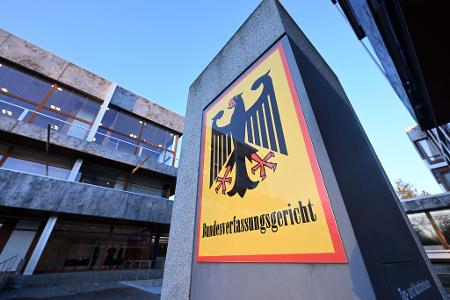 Die Suche nach neuen Richterinnen und Richtern für das Bundesverfassungsgericht gestaltet sich kompliziert. (Archivbild) Die Suche nach neuen Richterinnen und Richtern für das Bundesverfassungsgericht gestaltet sich kompliziert. (Archivbild)