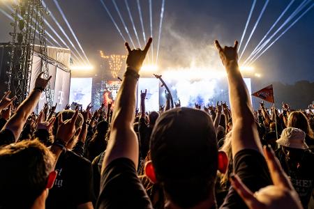 Mit Diabetes sicher durch sommerliche Festivalnächte