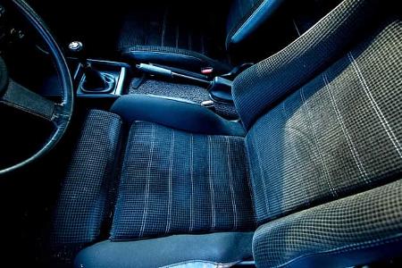 BMW 323i E21 (1980)