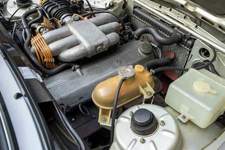 BMW 323i E21 (1980)