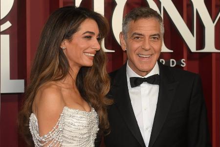 Amal Clooney: 